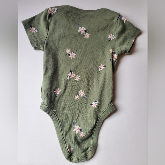Baby Girl Olive Onesie w/ Flower Print - Picture 5 of 6